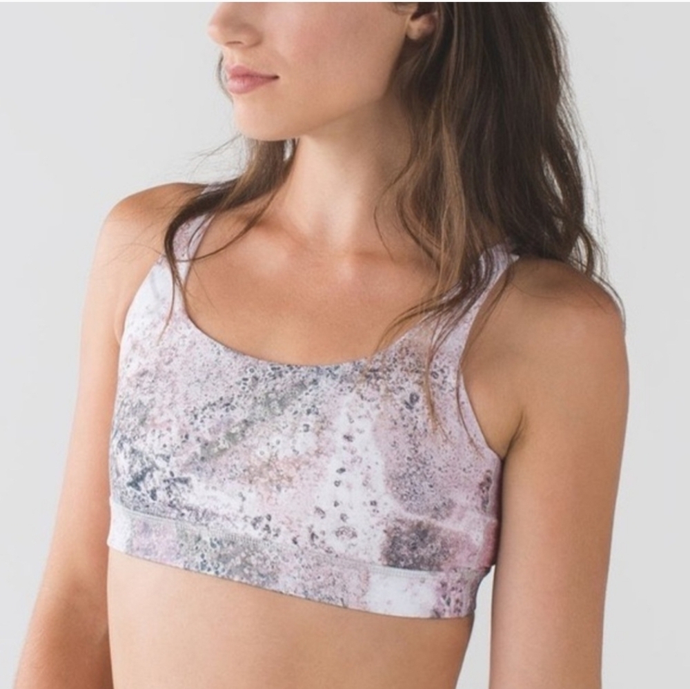 LULULEMON ENERGY BRA SUGAR CRUSH SIZE 8.    #7017 - Picture 3 of 10